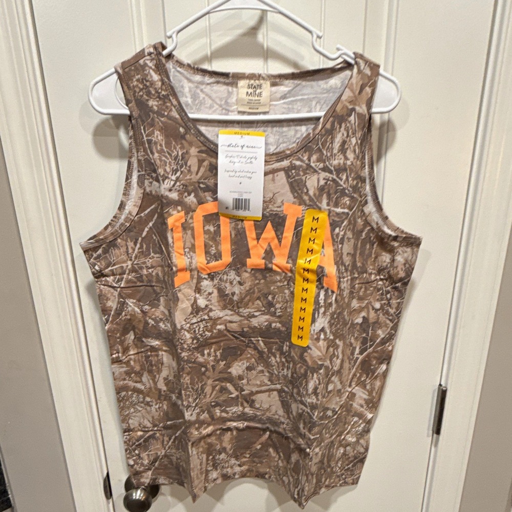 State of Mine Iowa Hawkeyes Camo Tank Top Shirt Brown/Orange Size M NWT